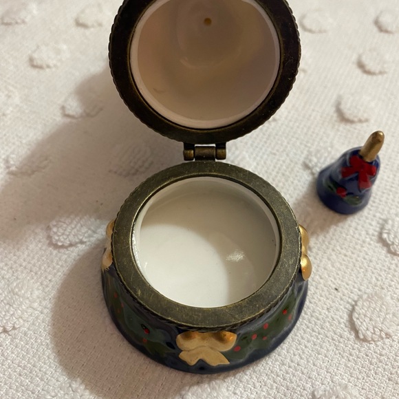 Snowman hinged trinket box - Picture 7 of 10